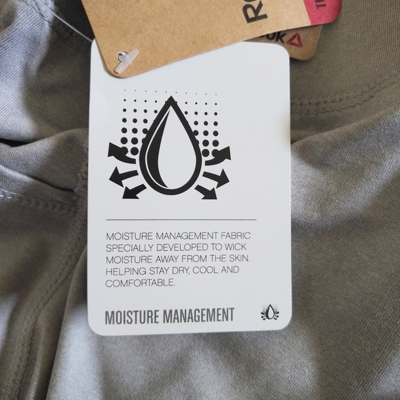 Reebok Skinny Capri Training🏃 Leggings - Size M - Picture 7 of 12